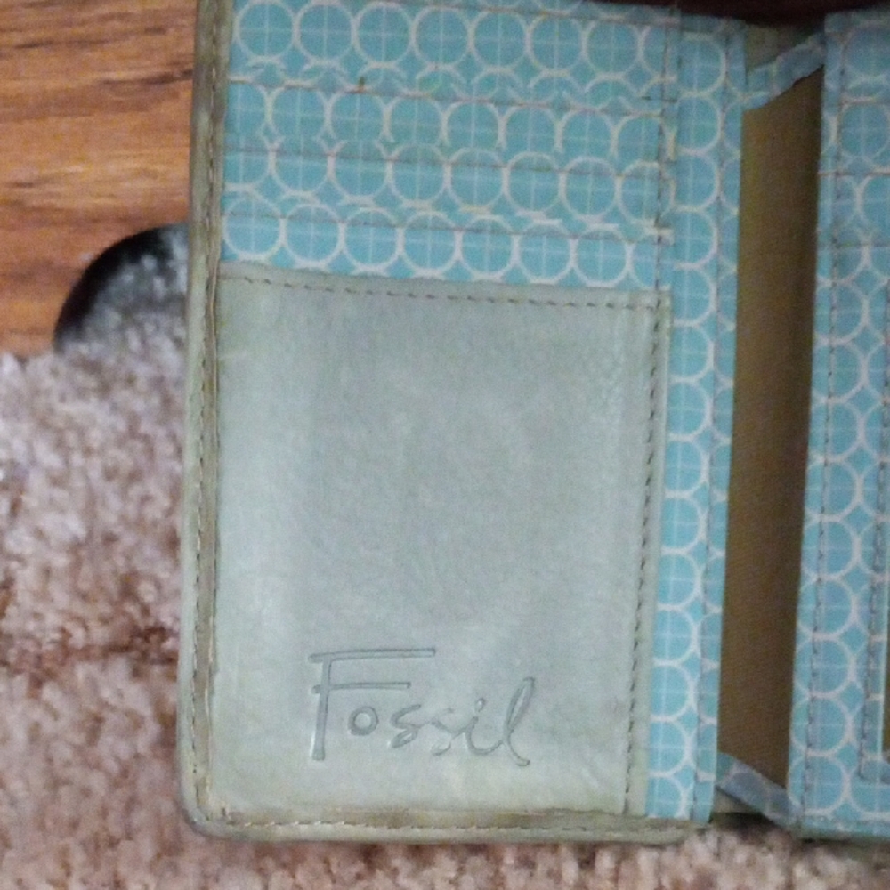 Vintage Fossil Green And Yellow Wallet - image 3